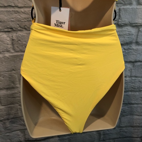 NWT Tiger Mist M Neon Yellow Alexa Bodysuit FLAWED - Picture 10 of 12